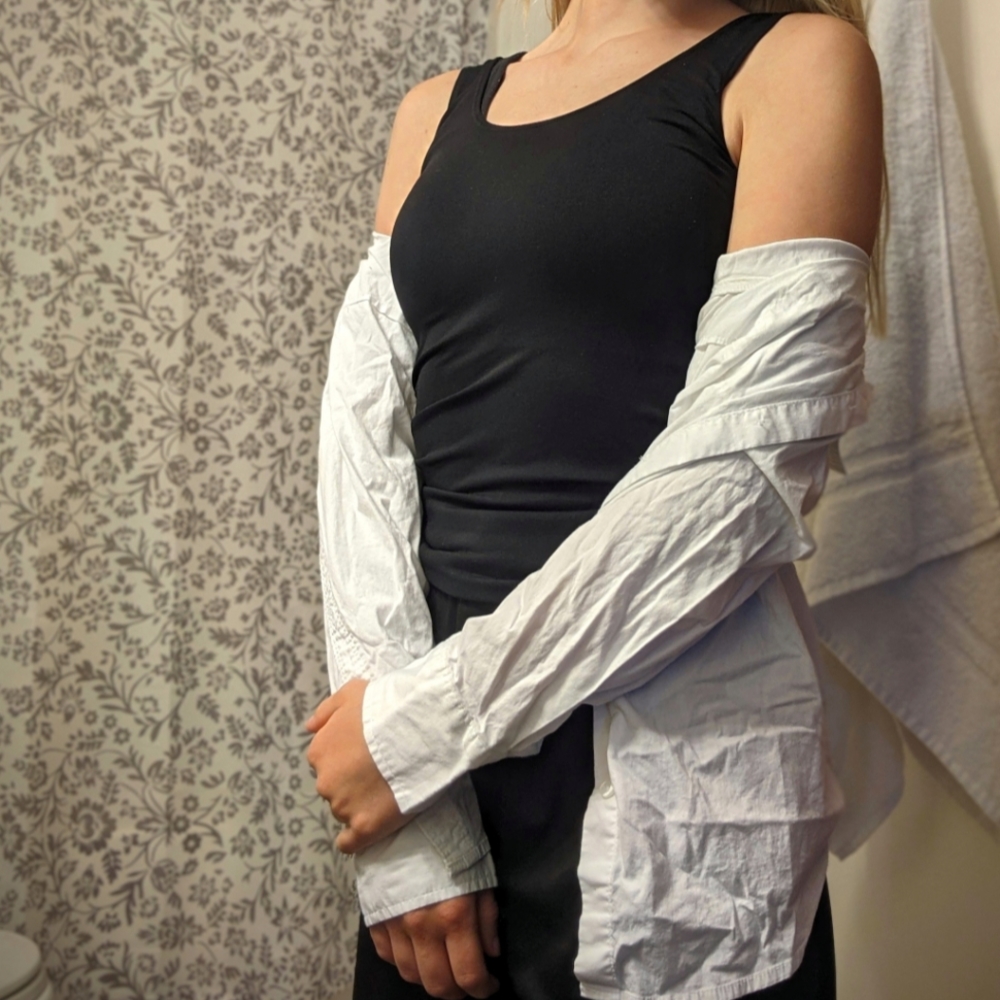 Black tank tops (2)